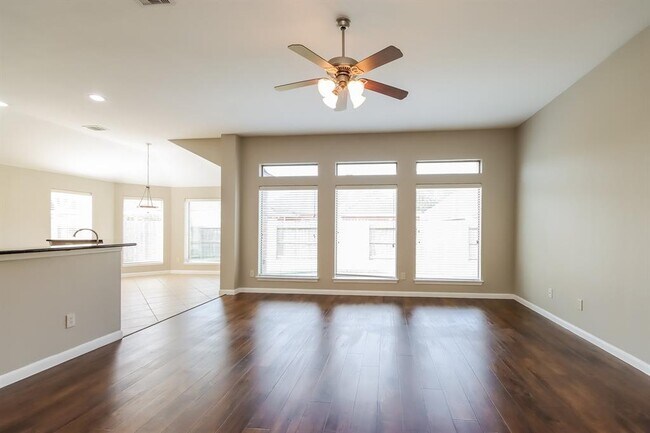 Foto del edificio - 14727 Fountain Stone Ln