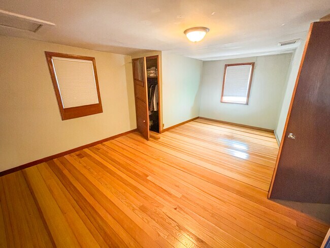 Foto del edificio - 11 Livingstone Ave