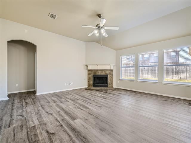 Foto del edificio - 2615 Hardwood Trail