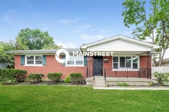 Building Photo - 2242 Thistledawn Dr