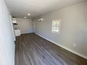 Building Photo - 1903 16th St Building Photo - 1903 16th St