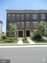 Building Photo - 22806 Breezy Hollow Dr