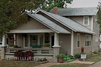 614 W 3rd Ave