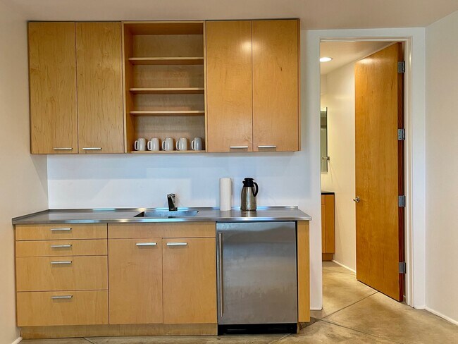 Foto del edificio - 1234 Linda Ridge Rd