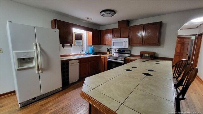 Foto del edificio - 1790 Rozier Church Rd