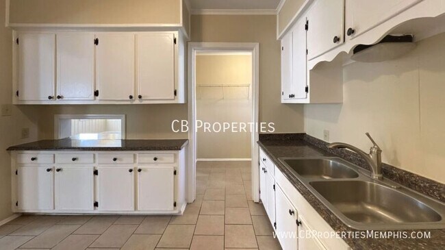 Foto del edificio - 3240 N Waynoka Cir