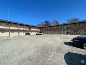 Building Photo - 3107 Atkinson Ave