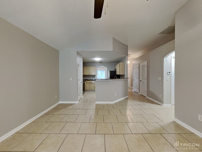 Building Photo - 1233 Brookwood Bluff Rd E
