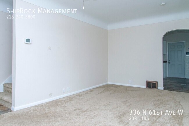 Foto del edificio - 336 N 61st Ave W