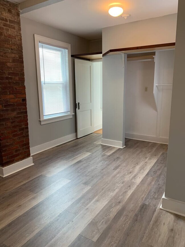 Foto del edificio - 253 Park Ave