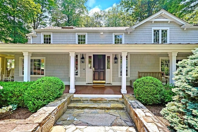 Building Photo - 22 Little Town Ln