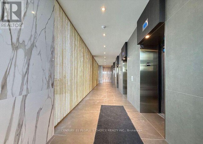 Photo du bâtiment - 448 Burnhamthorpe Rd W