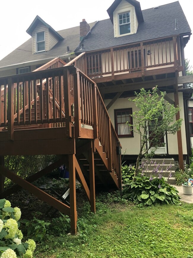 Photo - 120 Greenwood Ave House