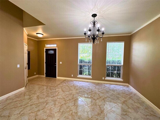 Foto del edificio - 16827 Cranston Dr