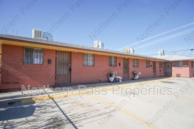 Building Photo - 4031 Thomason Ave