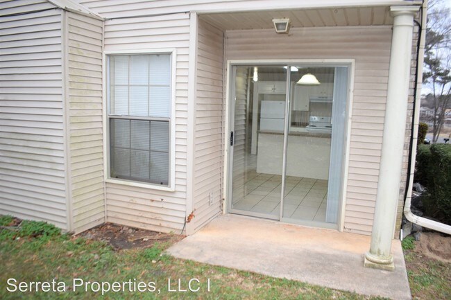 Building Photo - 509-511 Grand Point Dr