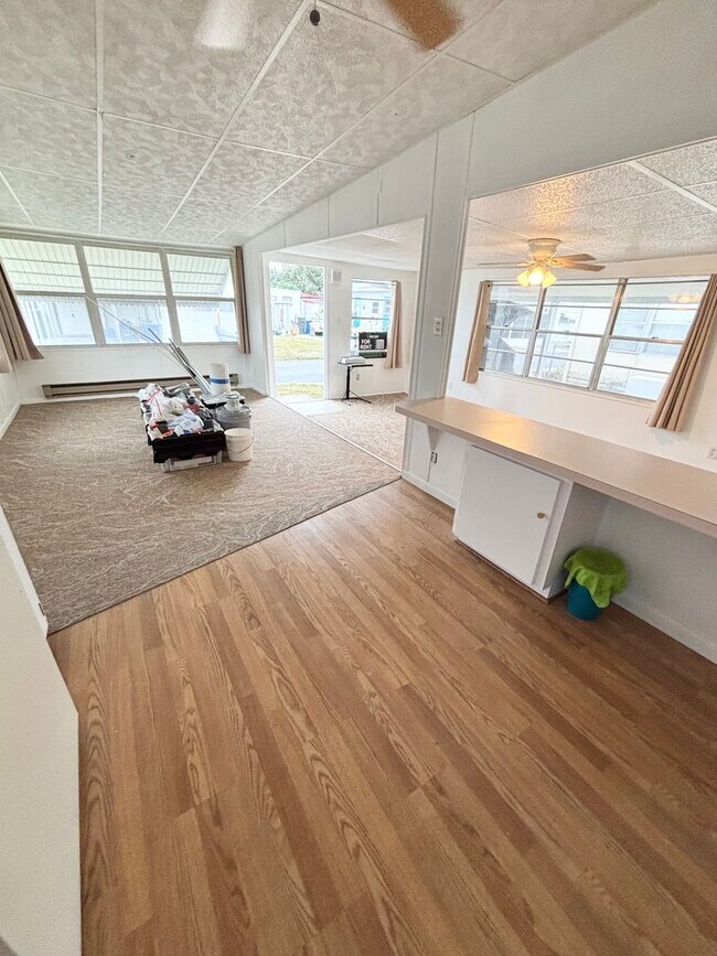 Foto del edificio - 2 bed Mobile Home in 55+ Community