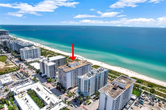 Foto del edificio - 9225 Collins Ave