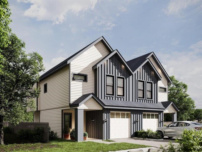 Building Photo - 4618 Davenport St