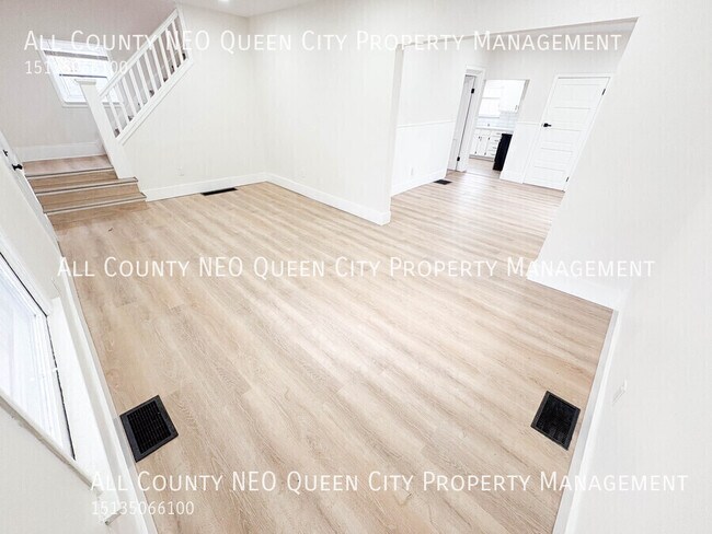 Building Photo - 2117 Sherer Ave