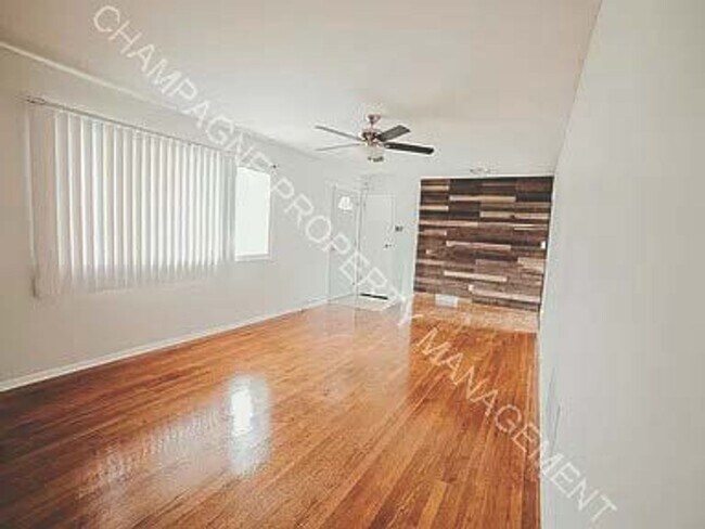 Foto del edificio - Voucher Accepting Updated Single Family Home