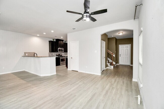 Foto del edificio - 13426 Merryville Harrogate Ln