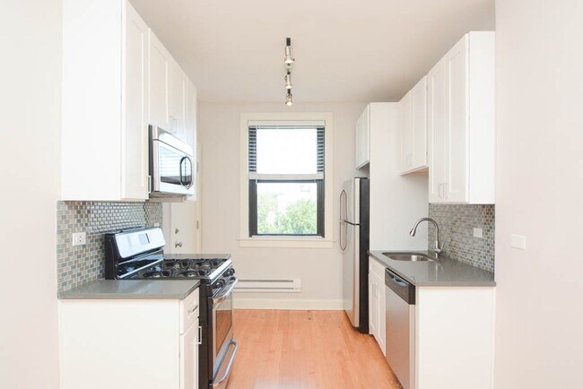 Foto del edificio - 2322 N Rockwell St