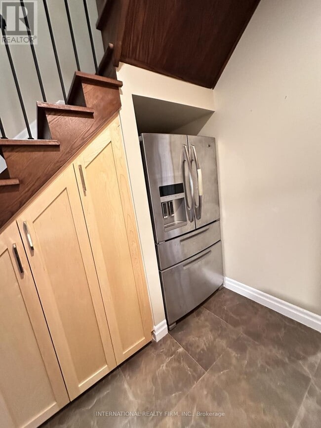 Building Photo - 1075 Big Bay Point Rd