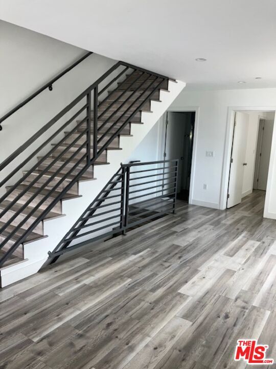 Foto del edificio - 5748-5748 Elmer Ave