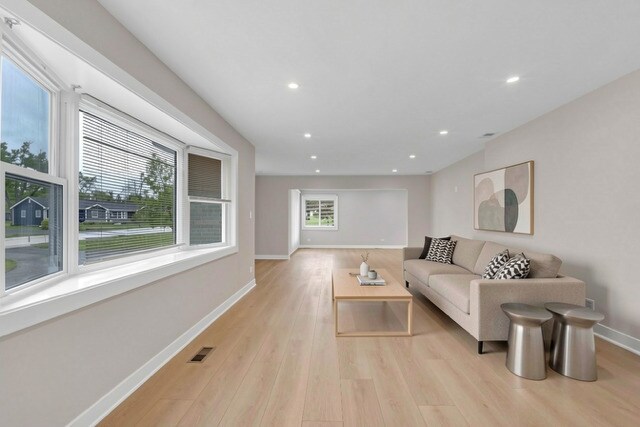 Foto del edificio - 1055 N Bluebonnet Ln