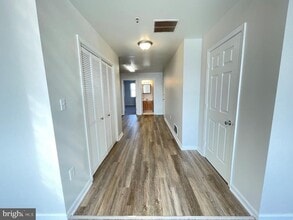 Building Photo - 1619 St Paul St