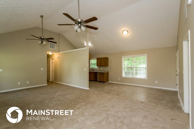 Building Photo - 120 Whitehead Dr