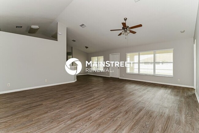 Building Photo - 4 Bedroom Pet-Friendly Home in Cape Coral, FL with Main Street Renewal