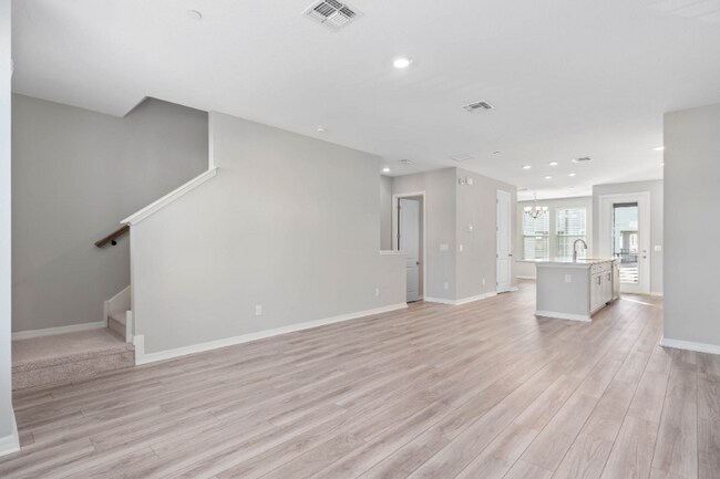Foto del edificio - 13164 Bovet Ave