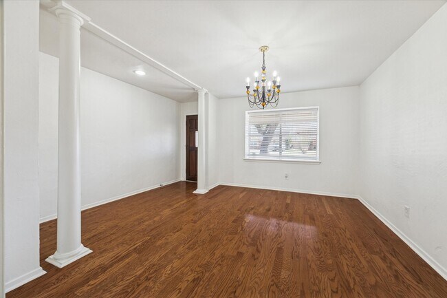 Building Photo - 9642 Judalon Ln