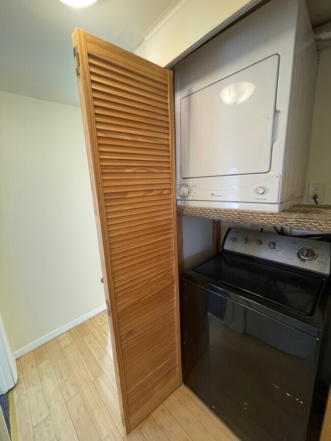 Washer & Dryer - 49 Van Cott Ave