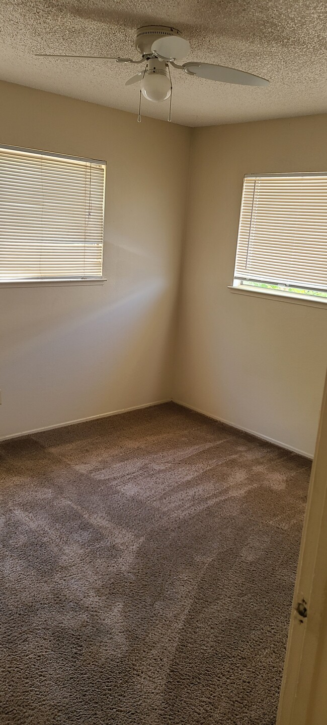 Bedroom 2 - 814 2nd St