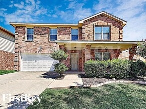 Building Photo - 724 Bamboo Dr