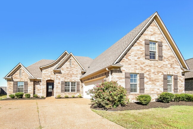 Building Photo - 3363 Hill Valley Ln