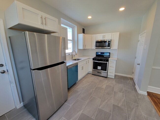 Foto del edificio - 6528 N 9th St