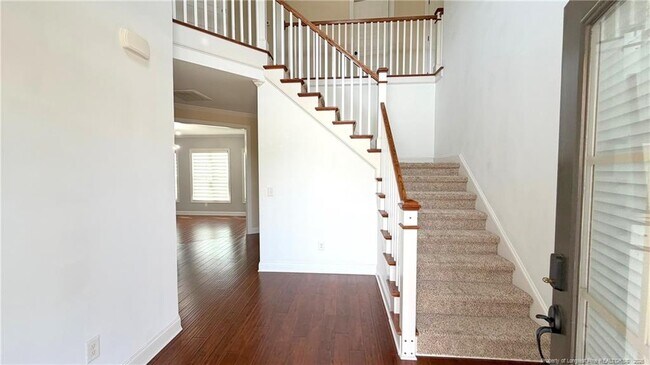 Building Photo - 3032 Eaglecrest Ln
