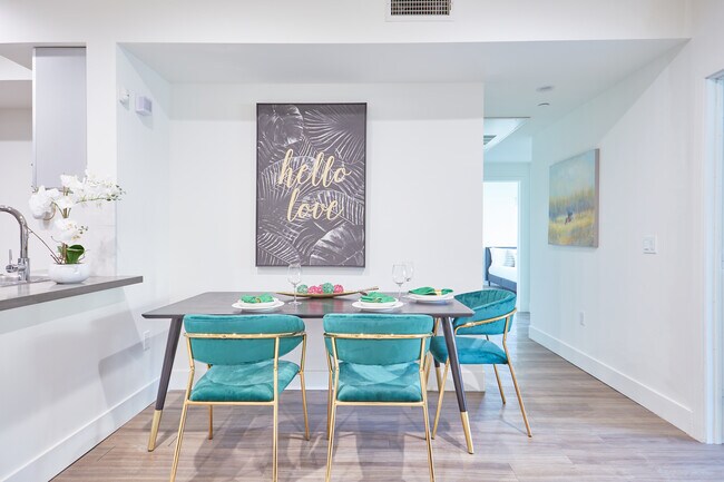 Foto del edificio - 1515 Colby Ave