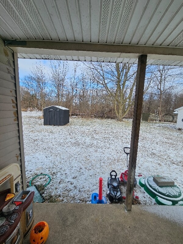 Building Photo - 307 W Clem St