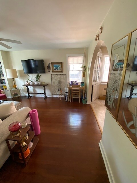 Sala de estar - 250 Lincoln Ave