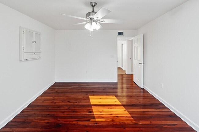 Foto del edificio - 415 6th Ave N