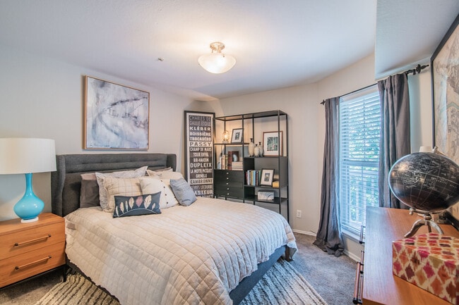 Mountain View Crossing apartments — community photo - Mountain View Crossing