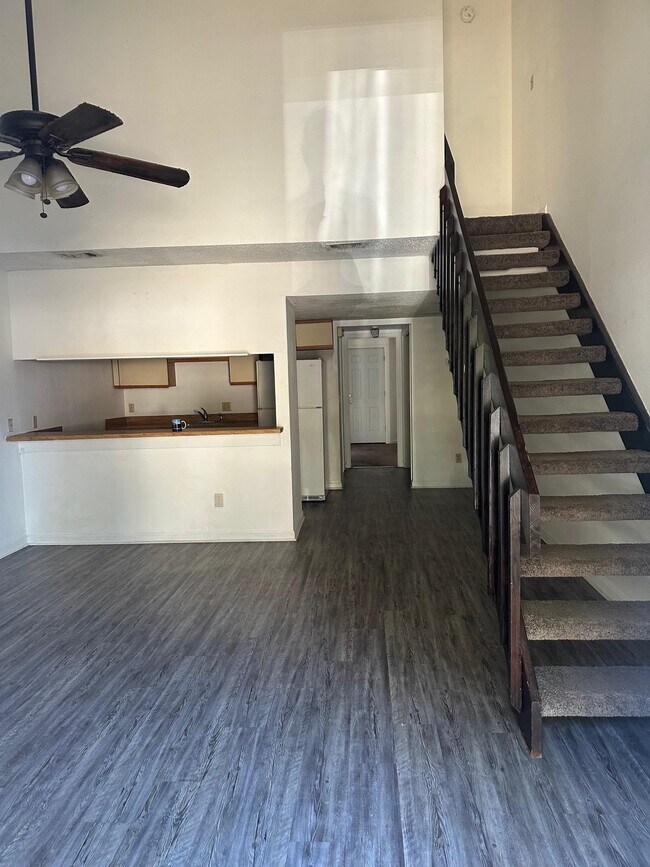 Foto del edificio - 2276 Sandpiper St