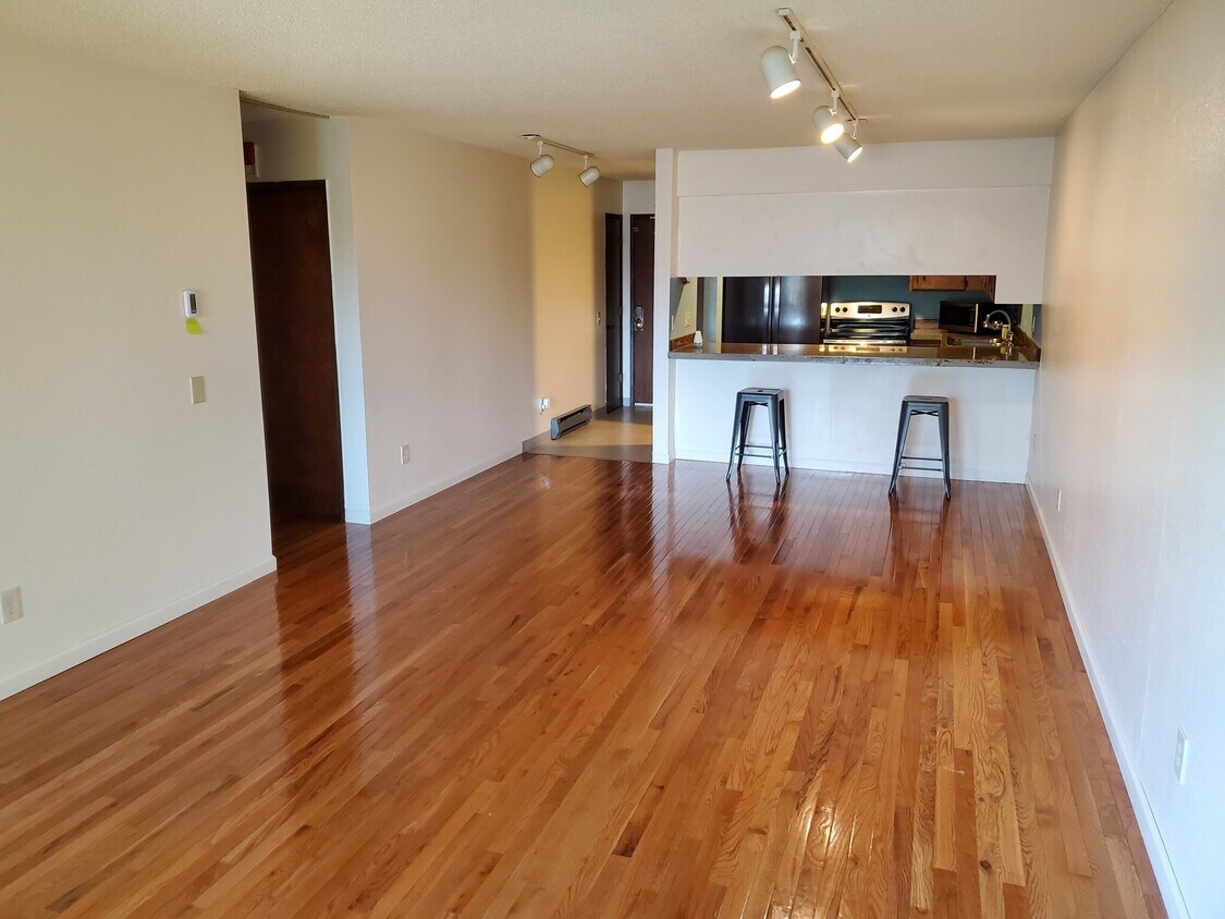 Living Room - 3100 Ward Pl