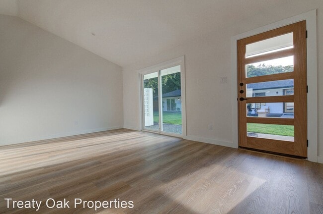 Building Photo - 1 br, 1 bath House - 1207 Hollow Creek Dr ...