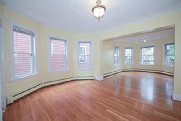 Building Photo - 60 Highland Ave